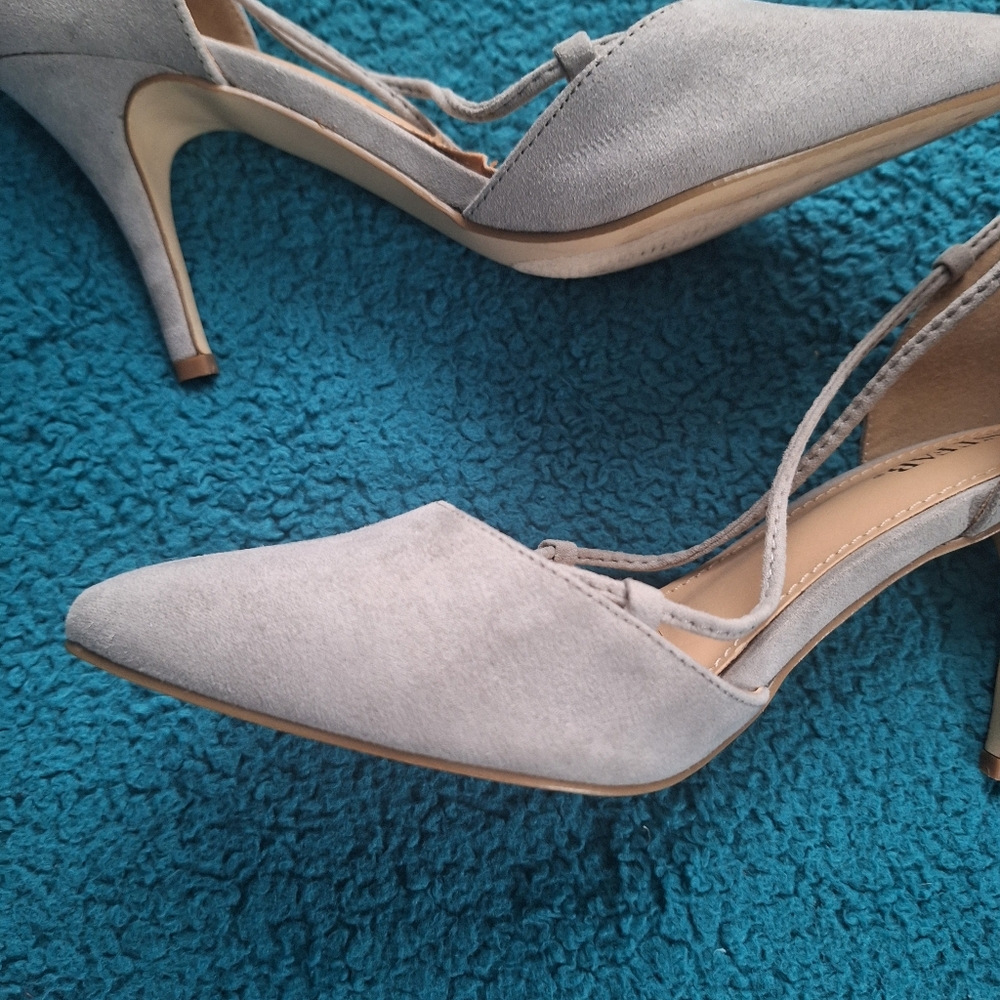 JustFab | Women's Gray Suede Lace Up Heels size 8.5 - Picture 15 of 17